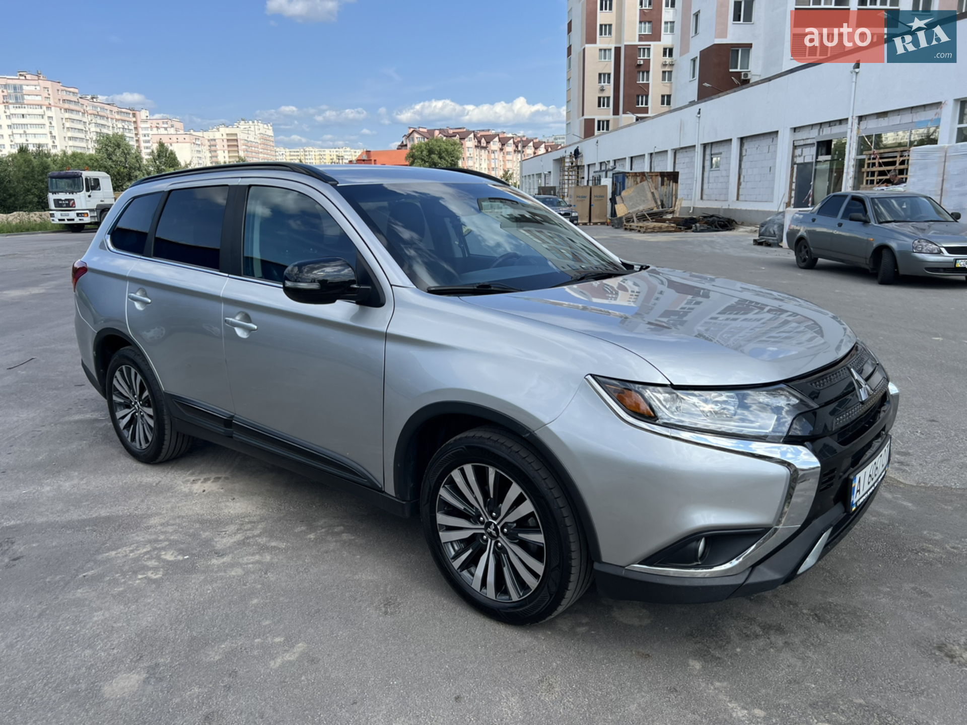 2019 Mitsubishi Outlander - мініатюра 7