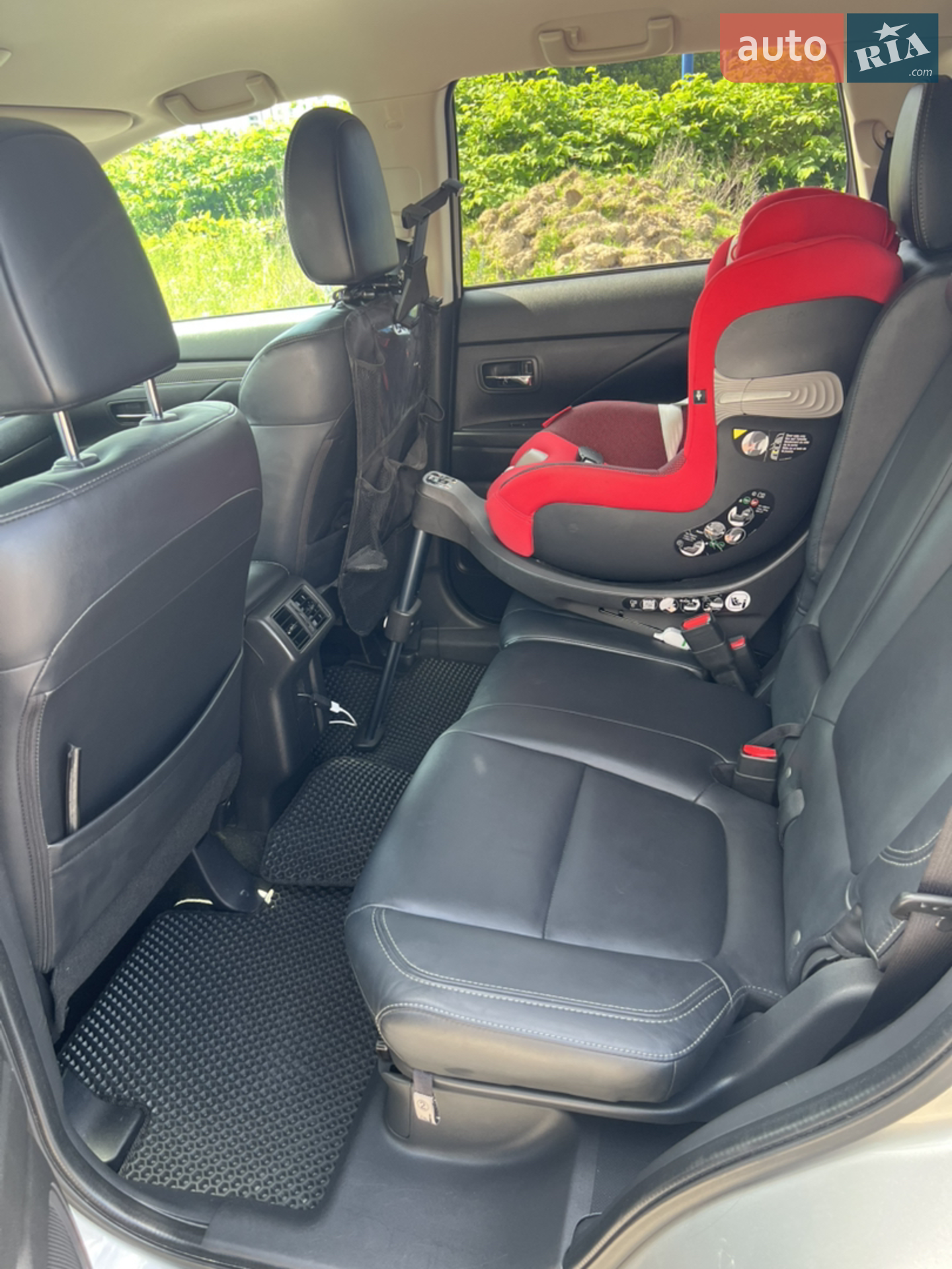 2019 Mitsubishi Outlander - мініатюра 15