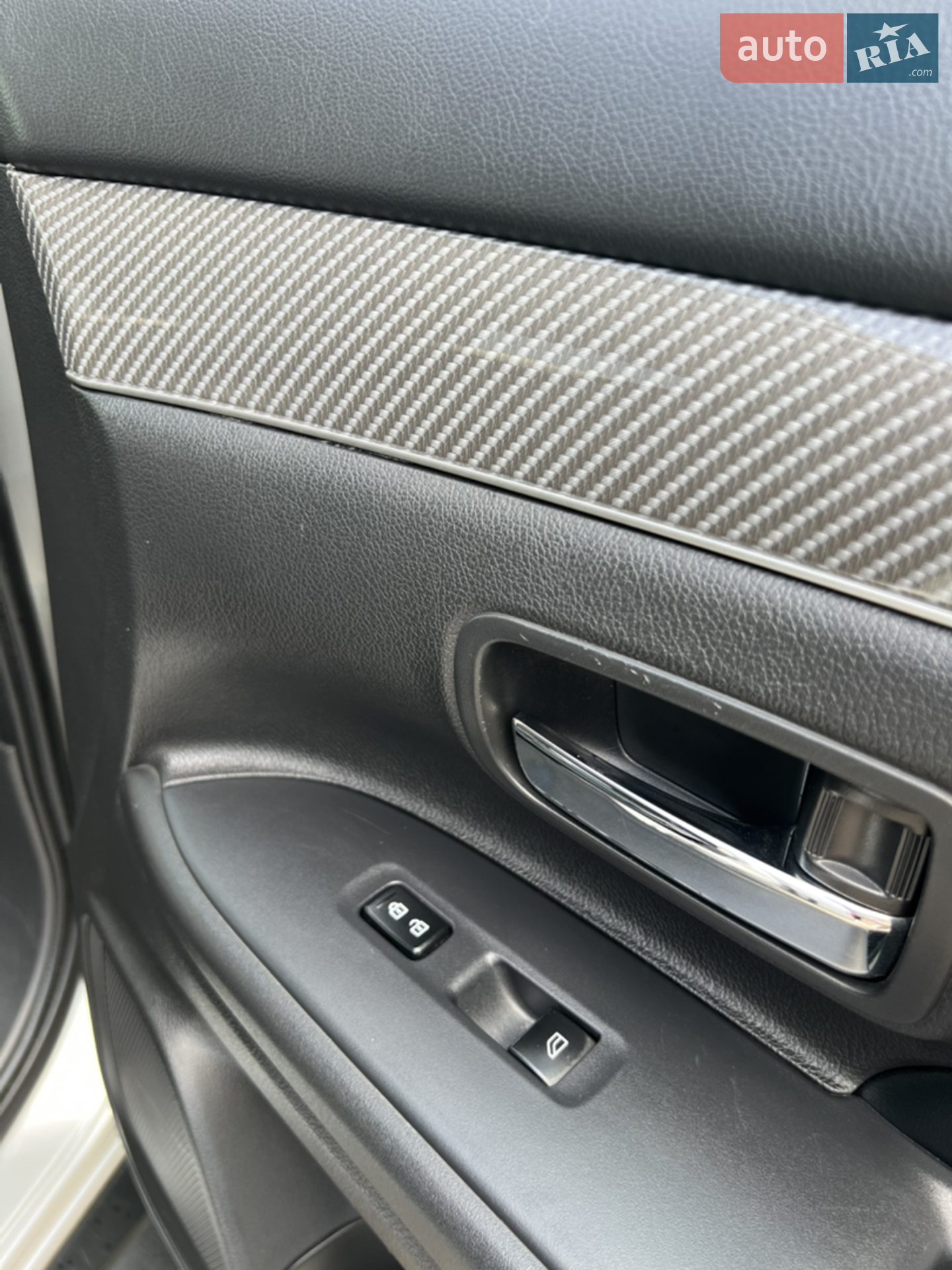 2019 Mitsubishi Outlander - мініатюра 20