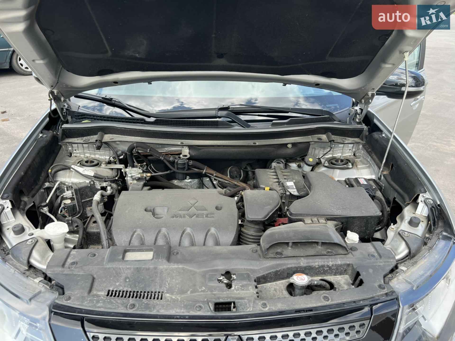 2019 Mitsubishi Outlander - мініатюра 30