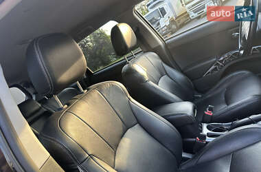 Внедорожник / Кроссовер Mitsubishi Outlander 2010 в 