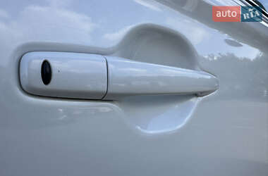 Внедорожник / Кроссовер Mitsubishi Outlander 2013 в 