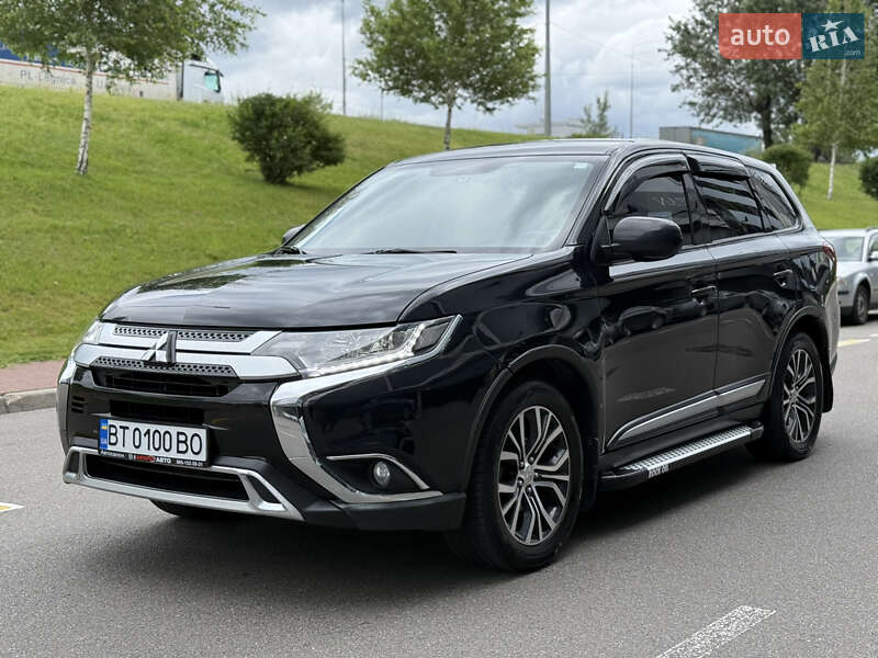Mitsubishi Outlander 2017
