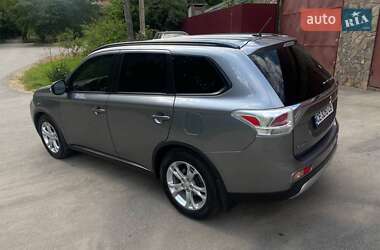 Позашляховик / Кросовер Mitsubishi Outlander 2014 в Вінниці