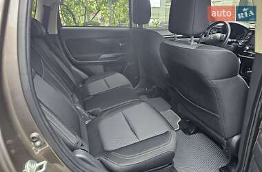 Внедорожник / Кроссовер Mitsubishi Outlander 2021 в 