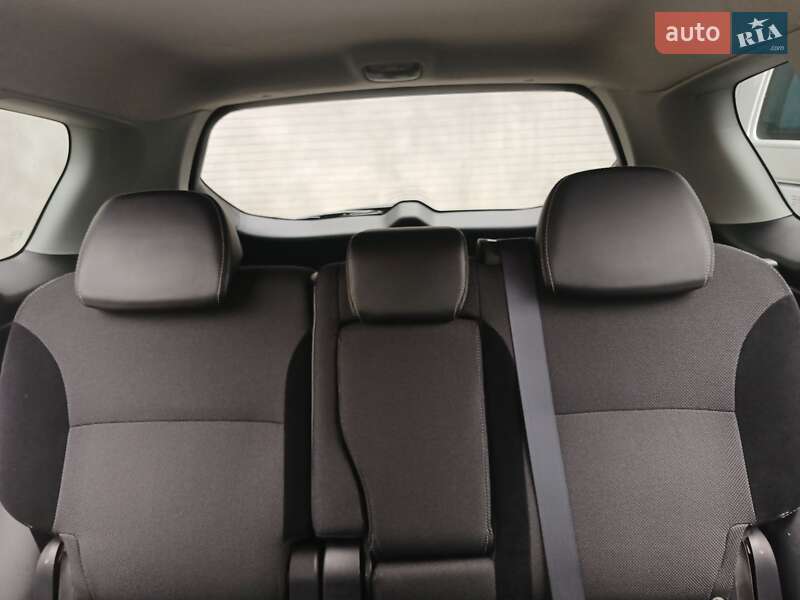 Внедорожник / Кроссовер Mitsubishi Outlander 2010 в Тернополе