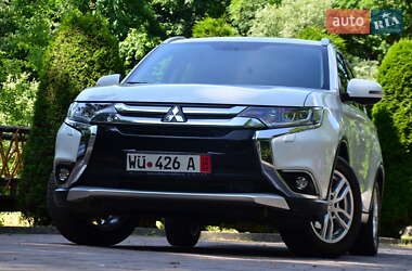 Позашляховик / Кросовер Mitsubishi Outlander 2014 в Трускавці