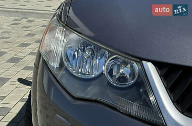 Внедорожник / Кроссовер Mitsubishi Outlander 2008 в 