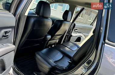 Внедорожник / Кроссовер Mitsubishi Outlander 2008 в 