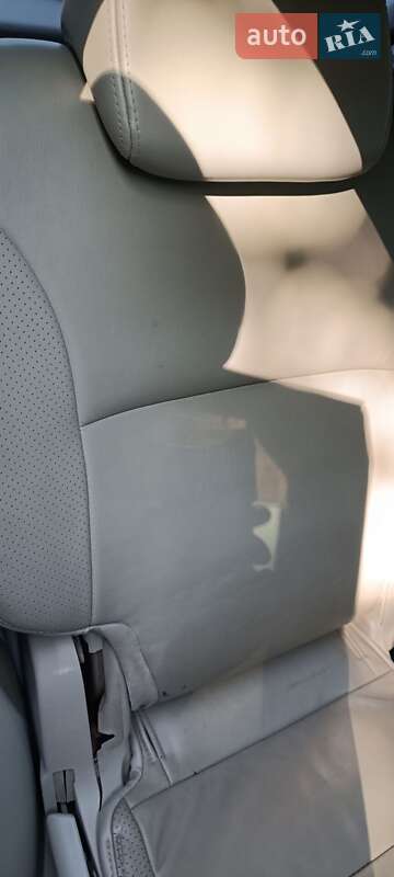 Позашляховик / Кросовер Mitsubishi Outlander 2007 в Чернівцях