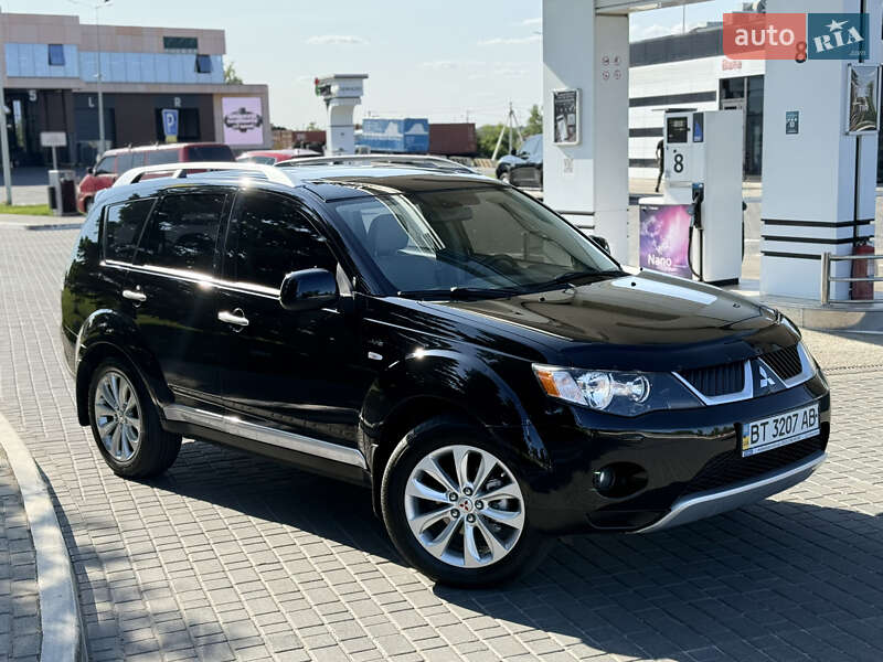 Позашляховик / Кросовер Mitsubishi Outlander 2008 в Одесі