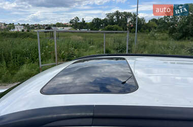 Внедорожник / Кроссовер Mitsubishi Outlander 2012 в 