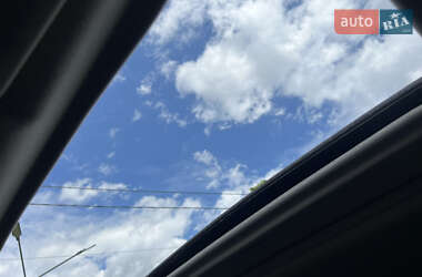 Внедорожник / Кроссовер Mitsubishi Outlander 2012 в 