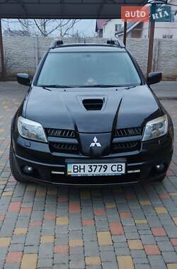 Внедорожник / Кроссовер Mitsubishi Outlander 2005 в Одессе