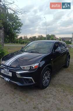 Внедорожник / Кроссовер Mitsubishi Outlander 2018 в Киеве