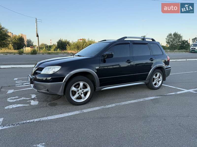 Mitsubishi Outlander 2006