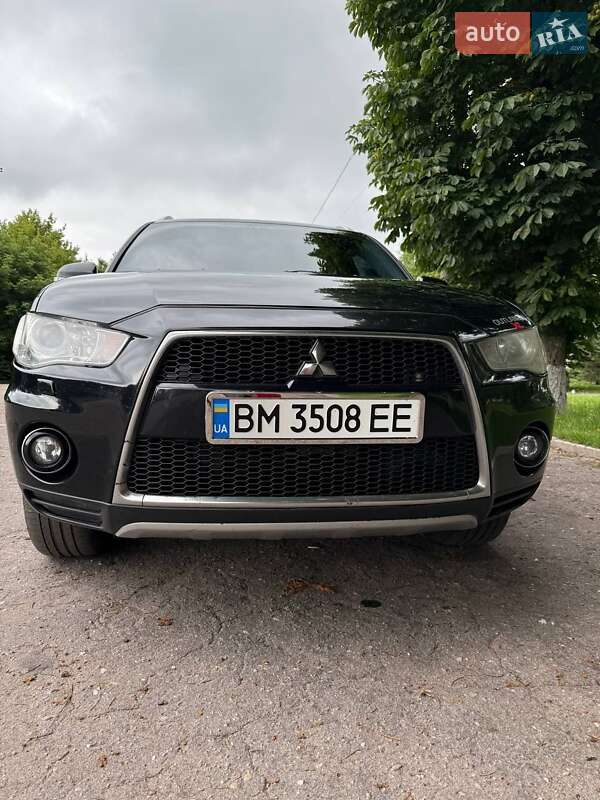 Внедорожник / Кроссовер Mitsubishi Outlander 2010 в Путивле
