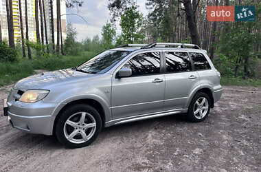 Позашляховик / Кросовер Mitsubishi Outlander 2007 в Києві