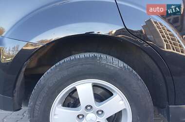 Внедорожник / Кроссовер Mitsubishi Outlander 2010 в 