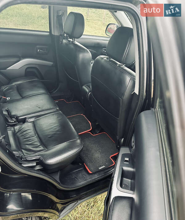 Позашляховик / Кросовер Mitsubishi Outlander 2007 в Миколаєві