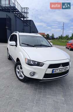 Позашляховик / Кросовер Mitsubishi Outlander 2010 в Івано-Франківську