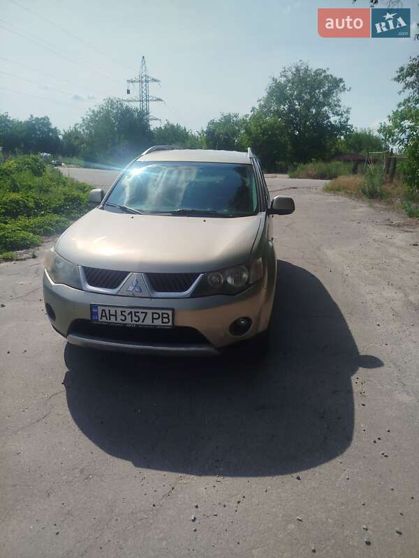 Mitsubishi Outlander 2008