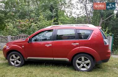 Позашляховик / Кросовер Mitsubishi Outlander 2008 в Києві