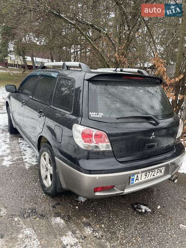 Mitsubishi Outlander 2003