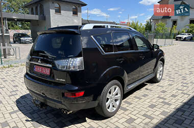 Позашляховик / Кросовер Mitsubishi Outlander 2010 в 