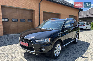 Позашляховик / Кросовер Mitsubishi Outlander 2010 в 