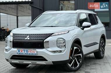 Внедорожник / Кроссовер Mitsubishi Outlander 2022 в Кривом Роге