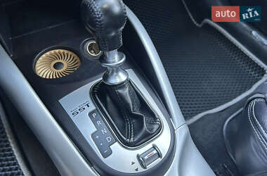 Внедорожник / Кроссовер Mitsubishi Outlander 2010 в 