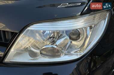 Внедорожник / Кроссовер Mitsubishi Outlander 2008 в 