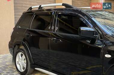 Внедорожник / Кроссовер Mitsubishi Outlander 2008 в 
