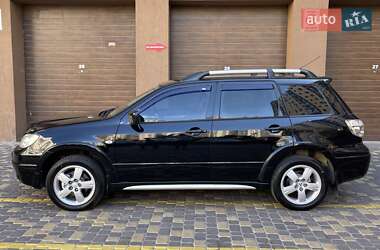 Внедорожник / Кроссовер Mitsubishi Outlander 2008 в 