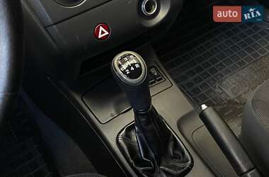 Внедорожник / Кроссовер Mitsubishi Outlander 2008 в 