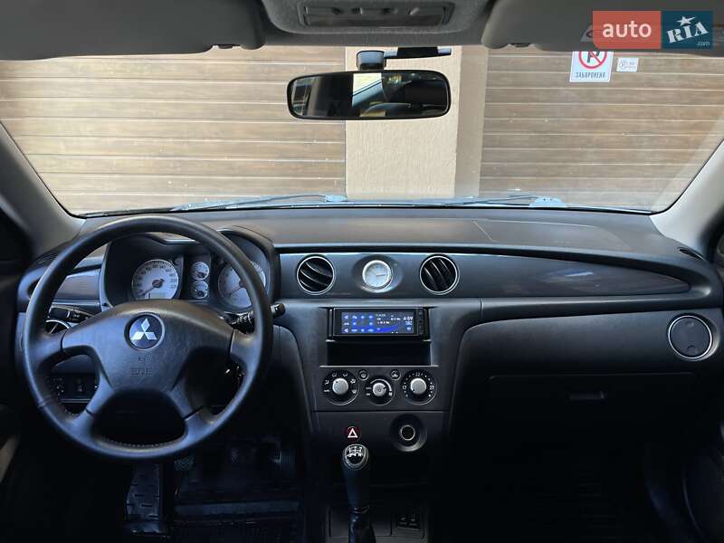 Позашляховик / Кросовер Mitsubishi Outlander 2008 в Вінниці фото 2 Позашляховик / Кросовер Mitsubishi Outlander 2008 в Вінниці