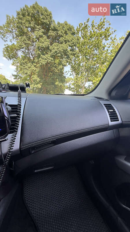 Внедорожник / Кроссовер Mitsubishi Outlander 2010 в Дружковке