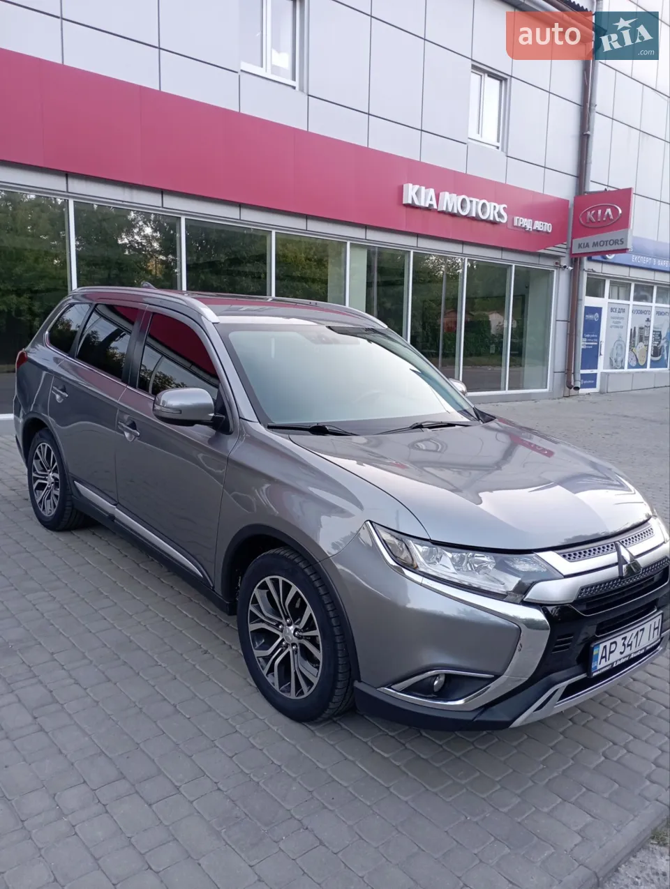 2017 Mitsubishi Outlander - мініатюра 22