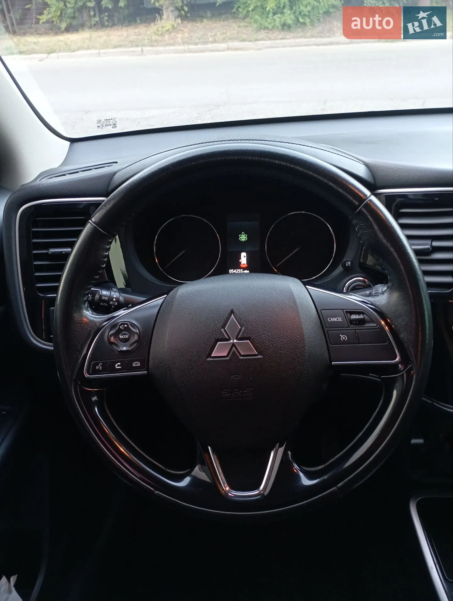 2017 Mitsubishi Outlander - мініатюра 15