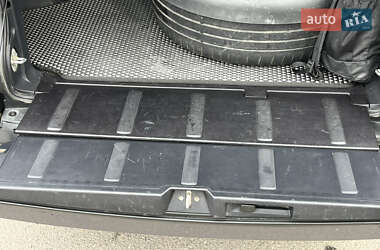 Внедорожник / Кроссовер Mitsubishi Outlander 2011 в 