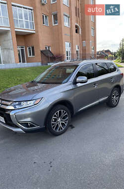 Внедорожник / Кроссовер Mitsubishi Outlander 2018 в Белой Церкви