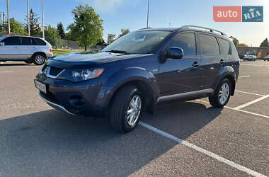 Позашляховик / Кросовер Mitsubishi Outlander 2008 в Житомирі
