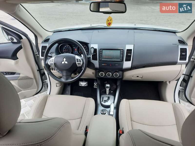 Внедорожник / Кроссовер Mitsubishi Outlander 2011 в Кропивницком
