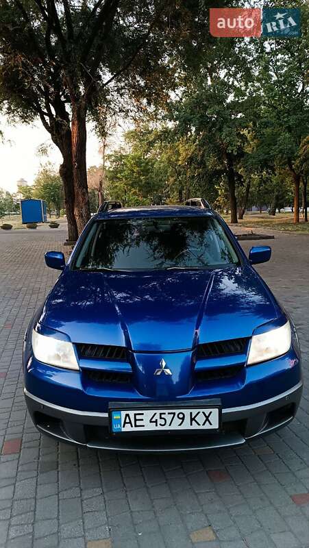 Внедорожник / Кроссовер Mitsubishi Outlander 2006 в Днепре