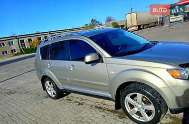 Позашляховик / Кросовер Mitsubishi Outlander 2008 в Іллінцях