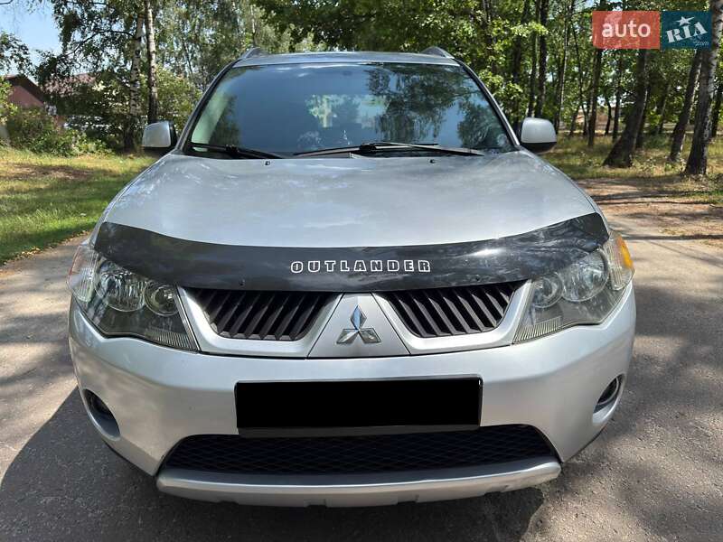 Внедорожник / Кроссовер Mitsubishi Outlander 2008 в Ахтырке