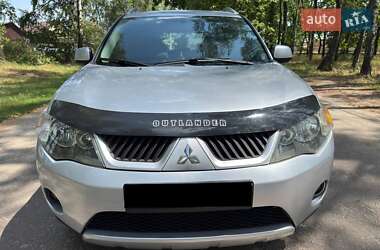 Внедорожник / Кроссовер Mitsubishi Outlander 2008 в 