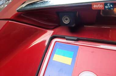 Внедорожник / Кроссовер Mitsubishi Outlander 2012 в 