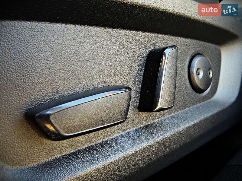 Позашляховик / Кросовер Mitsubishi Outlander 2022 в Черкасах фото 10 Позашляховик / Кросовер Mitsubishi Outlander 2022 в Черкасах